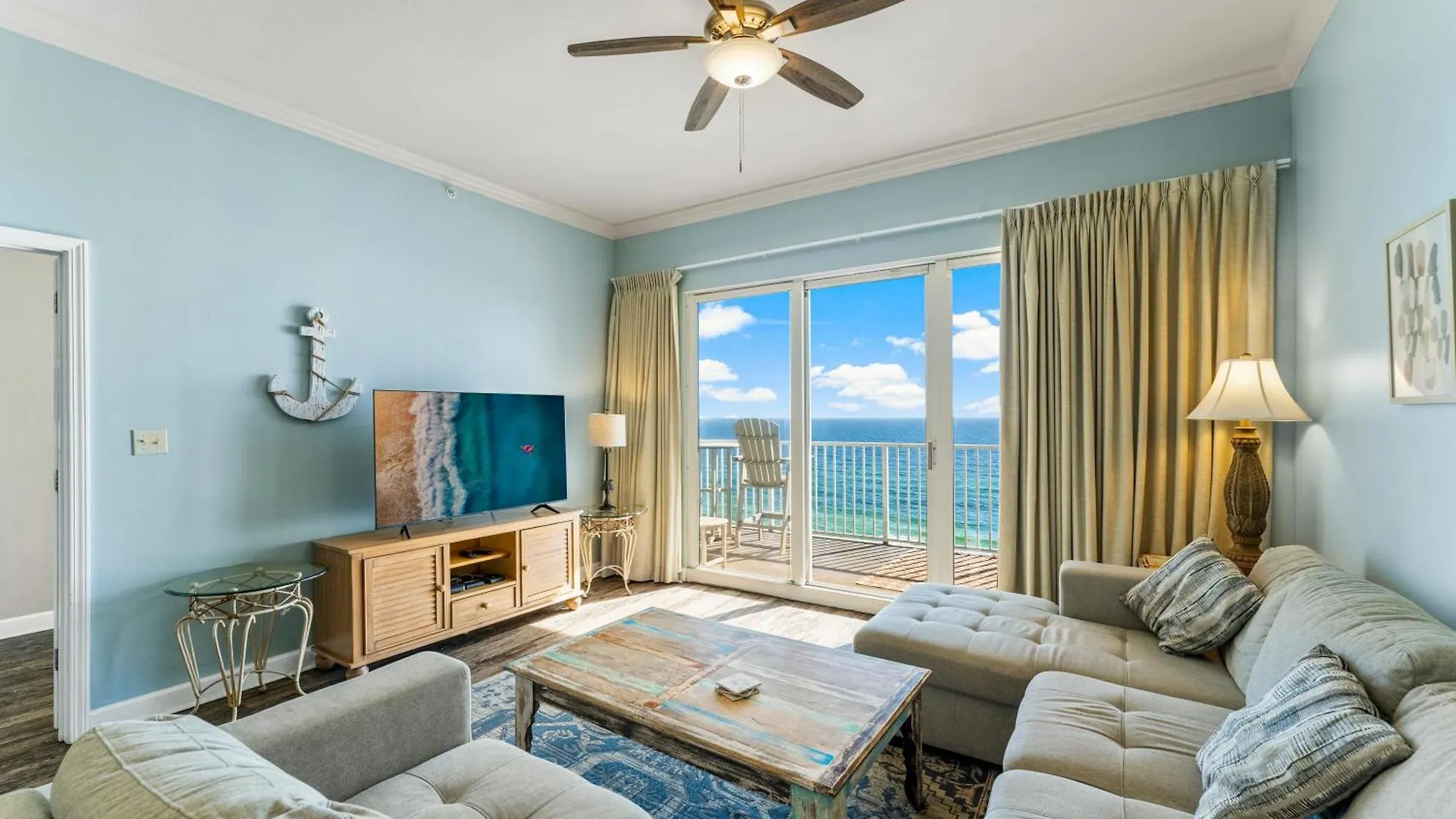 Stunning Gulf Front 3Bd Condo! With Beach Chair Service For 4! Presented By Dolce Vita Getaways Pcb! Panama Stadt